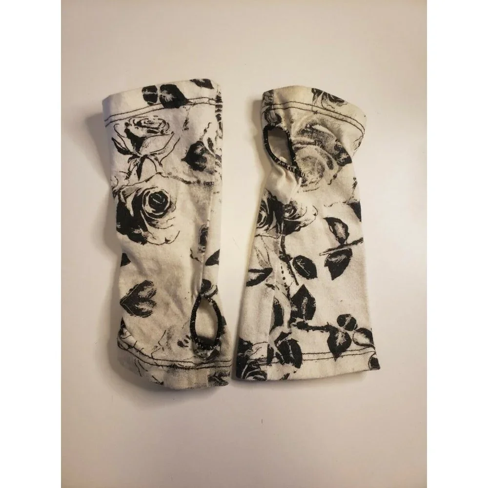 Girls Justice Love One Another Shirt with‎ Gloves Size 7